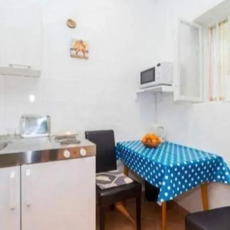 City Studio Apartment